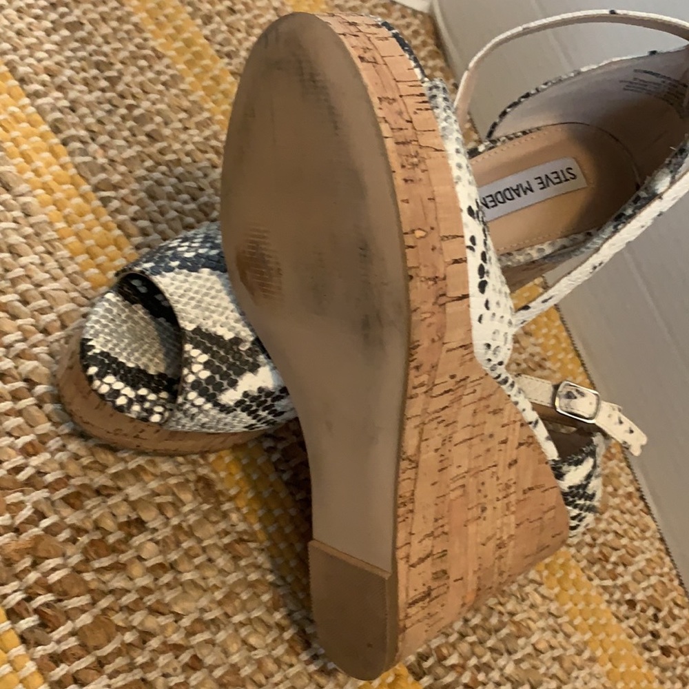 Steve Madden Snakeskin Wedges - Picture 3 of 5